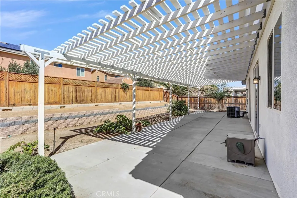14966 Halona Victorville, CA 92394