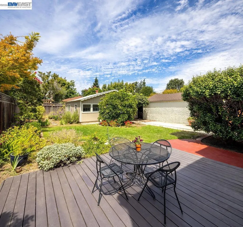 714 Rodney Dr San Leandro, CA 94577