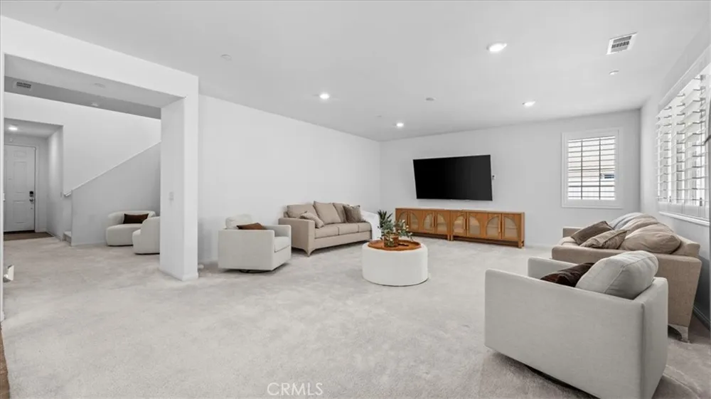 1808 Tapaderos Hemet, CA 92545