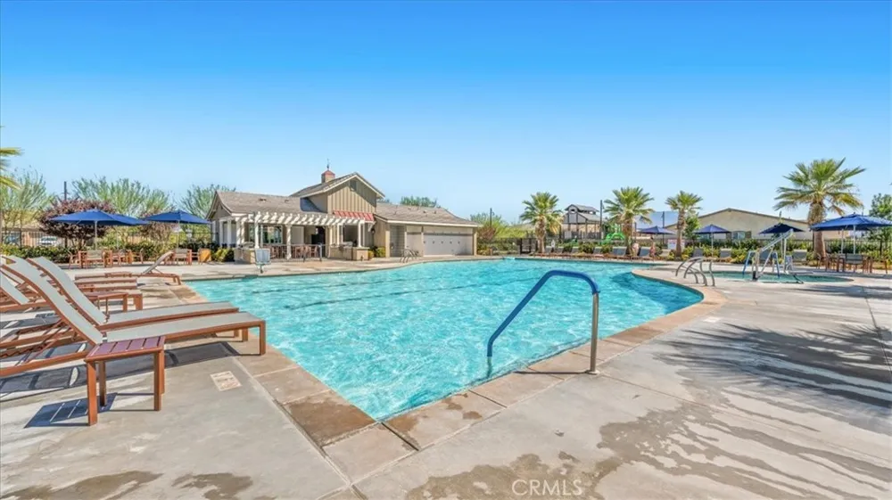 1808 Tapaderos Hemet, CA 92545