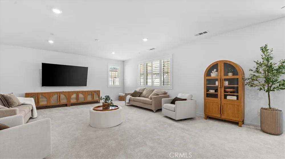 1808 Tapaderos Hemet, CA 92545