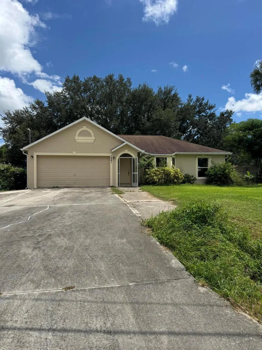 1881 SW Agnes Street Port St. Lucie, FL 34953
