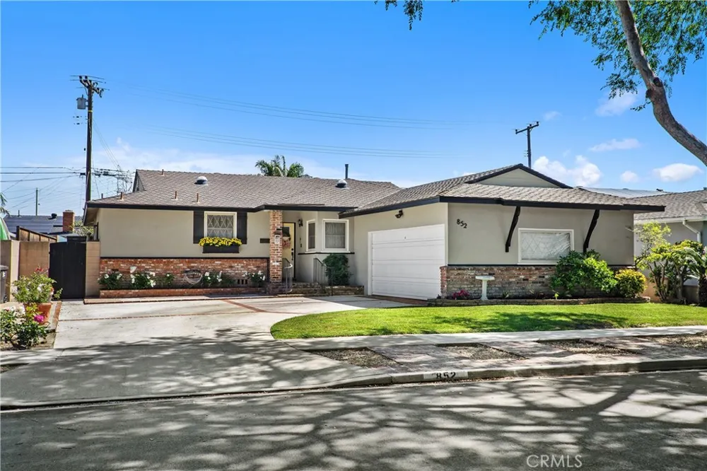 852 Kallin Avenue Long Beach, CA 90815