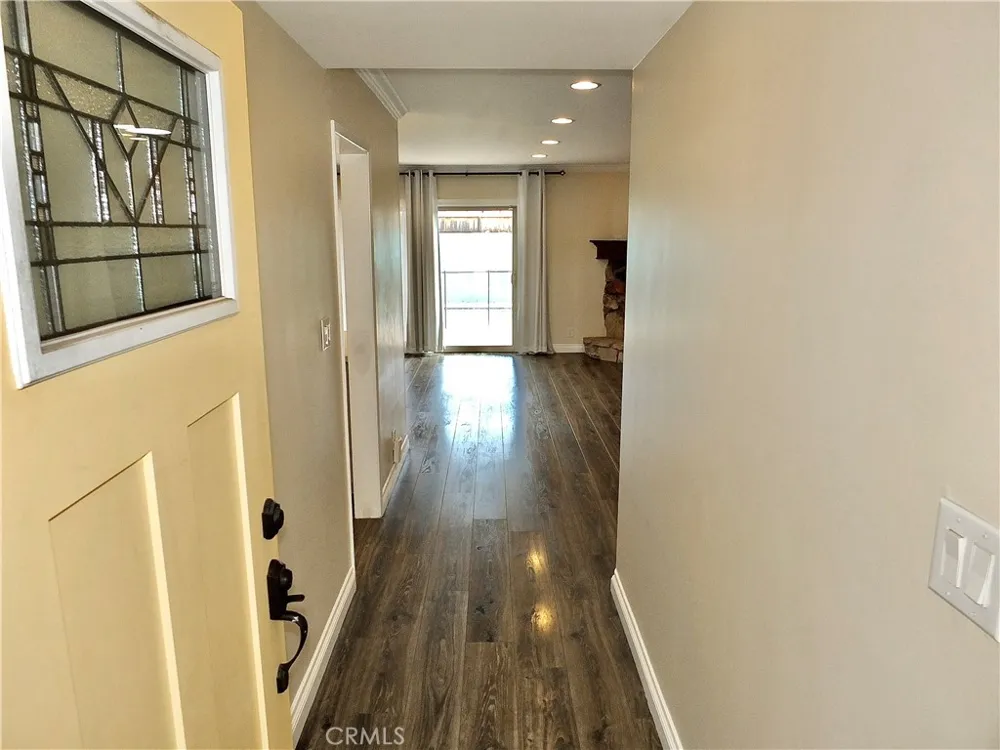 852 Kallin Avenue Long Beach, CA 90815
