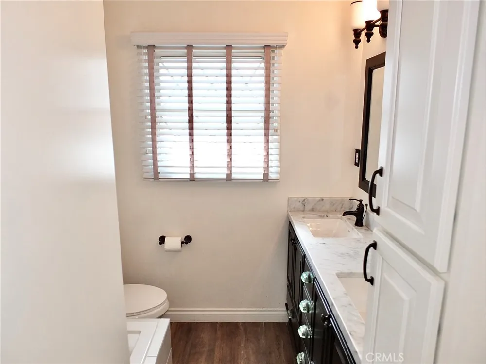 852 Kallin Avenue Long Beach, CA 90815