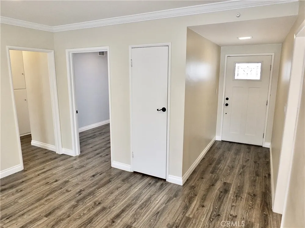 852 Kallin Avenue Long Beach, CA 90815