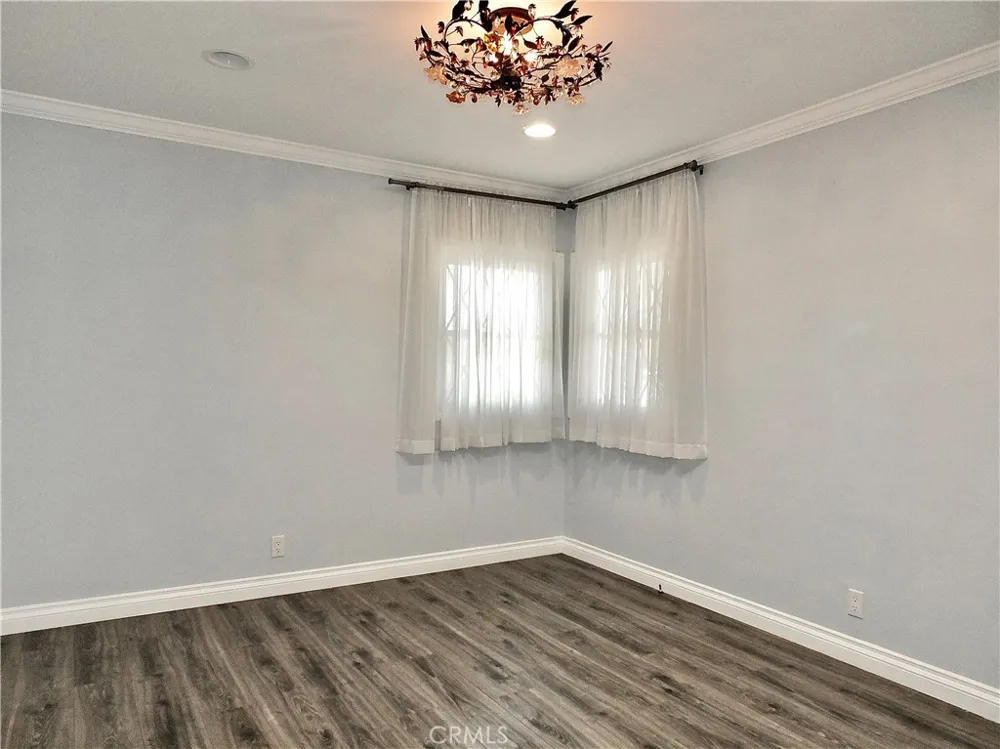 852 Kallin Avenue Long Beach, CA 90815