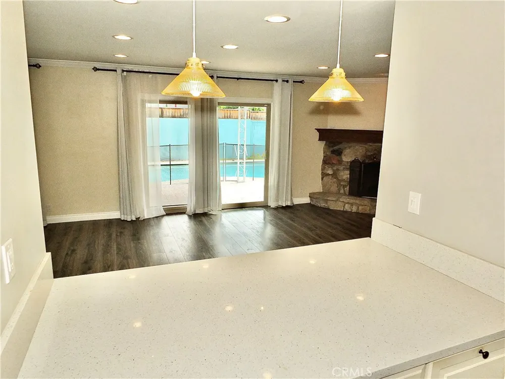 852 Kallin Avenue Long Beach, CA 90815