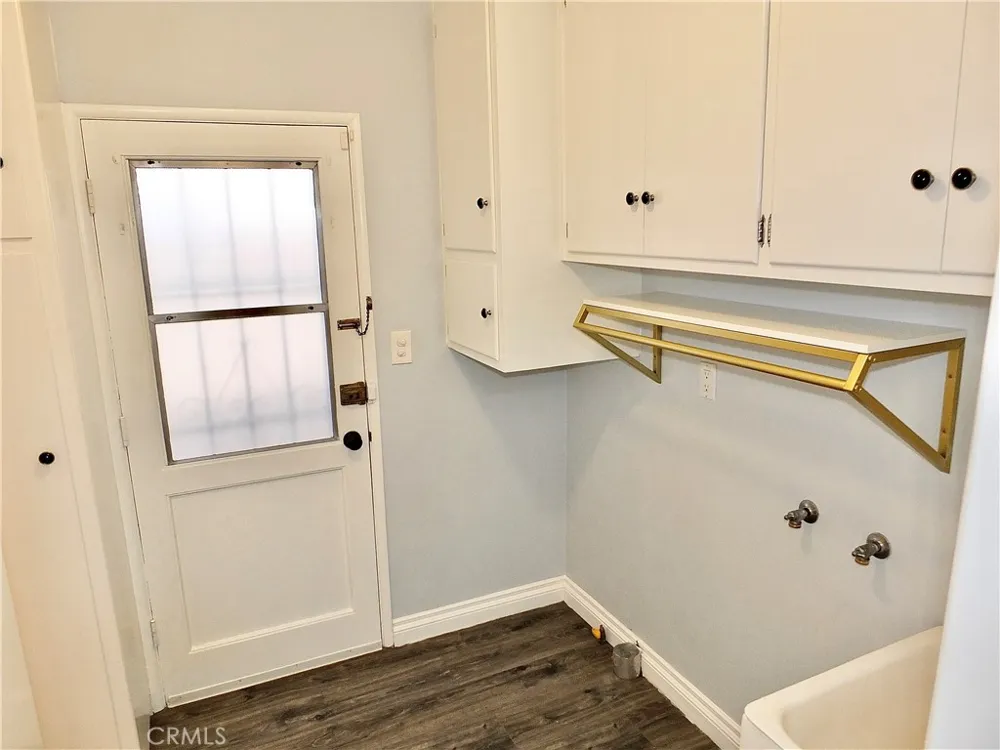 852 Kallin Avenue Long Beach, CA 90815