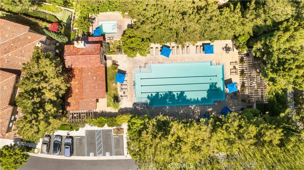 141 Danbrook Irvine, CA 92603