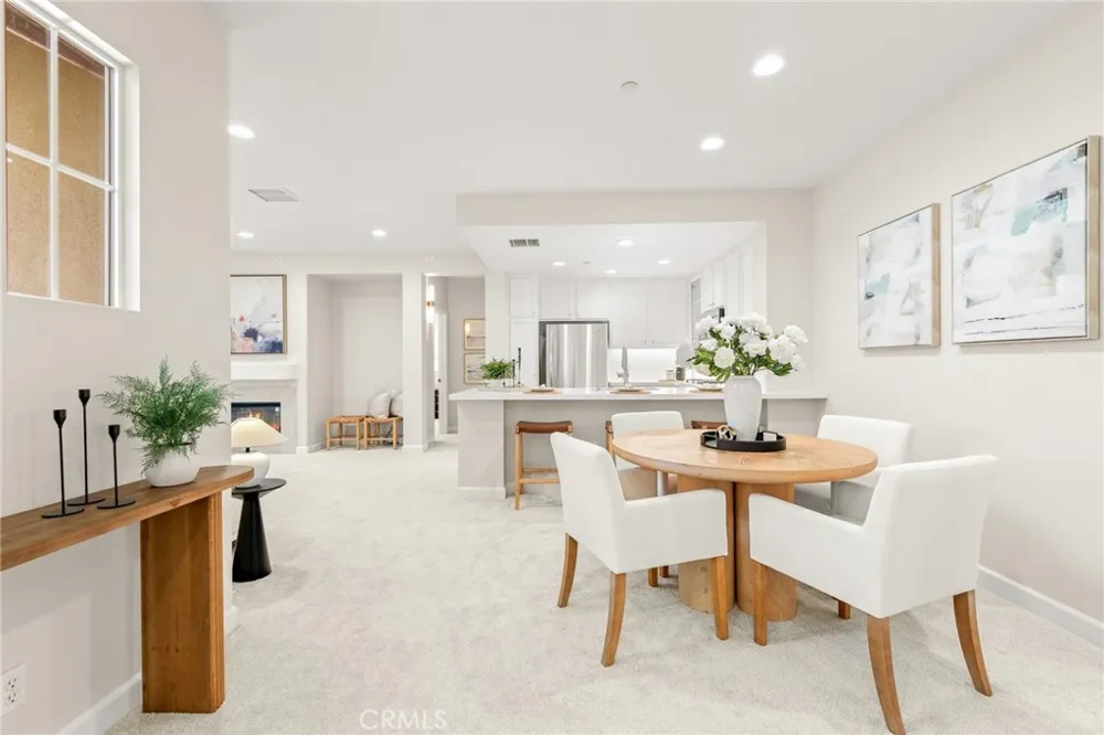 141 Danbrook Irvine, CA 92603