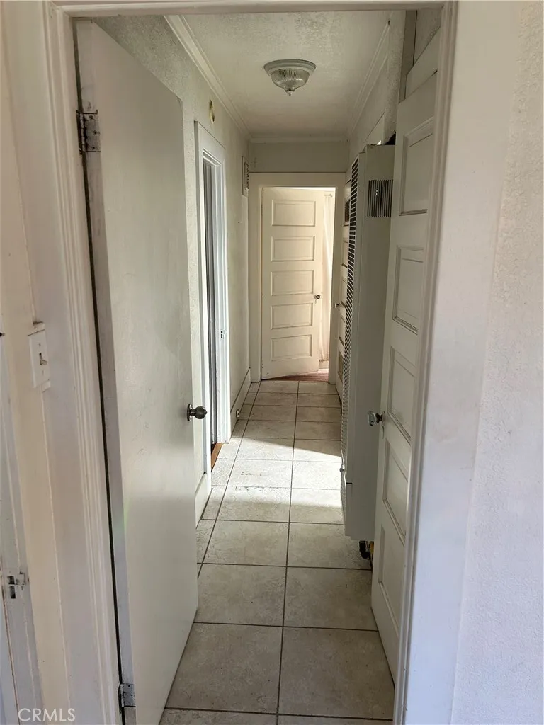 1184 Kenmore Los Angeles, CA 90029