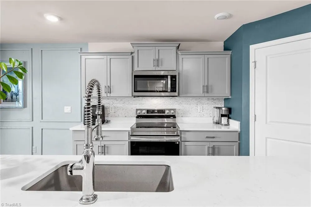 350 Daniel Drive Lexington, NC 27295