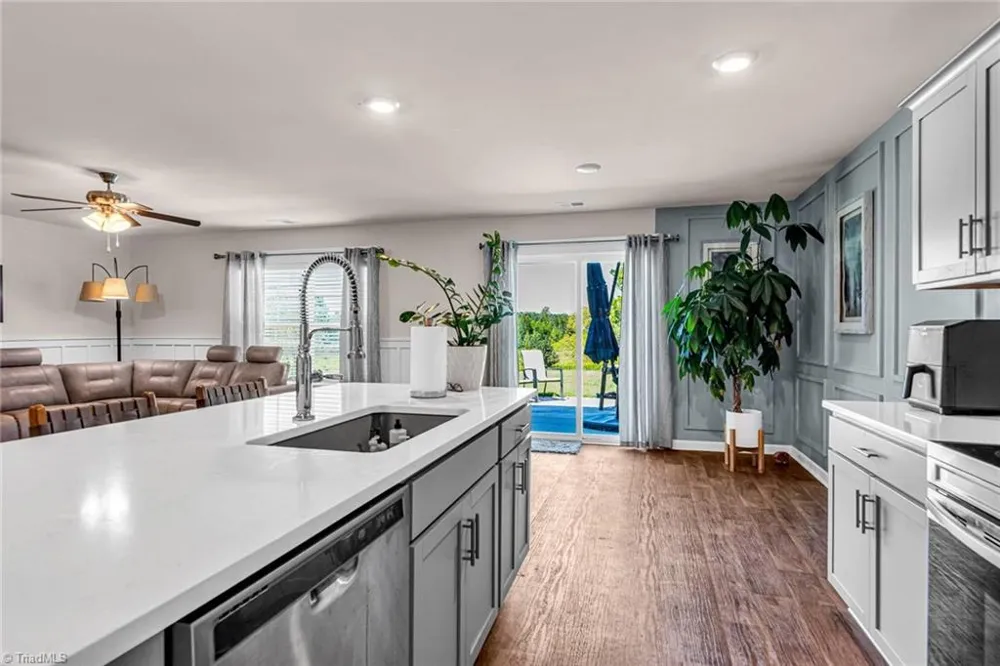350 Daniel Drive Lexington, NC 27295