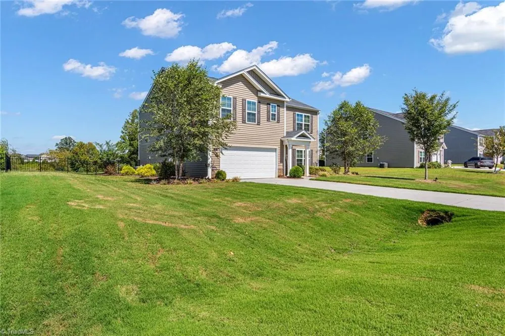 350 Daniel Drive Lexington, NC 27295