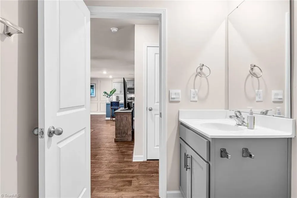 350 Daniel Drive Lexington, NC 27295