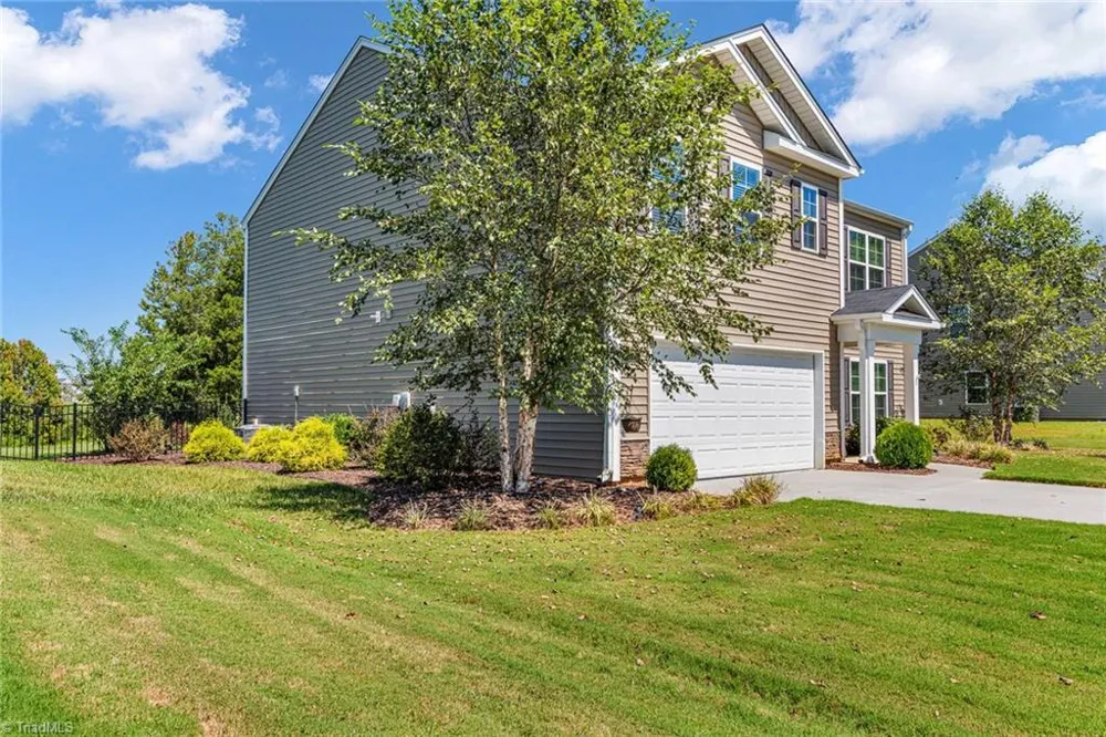 350 Daniel Drive Lexington, NC 27295