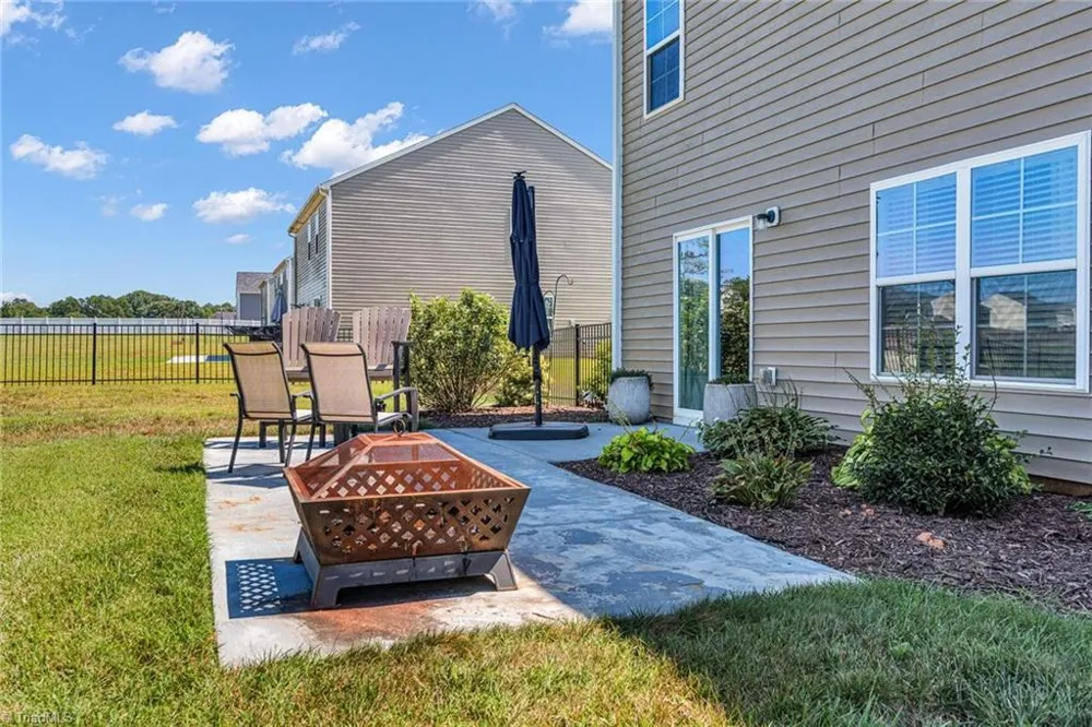 350 Daniel Drive Lexington, NC 27295