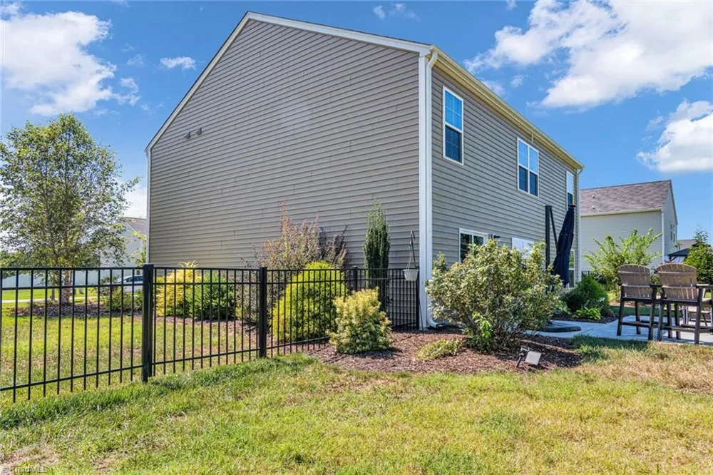 350 Daniel Drive Lexington, NC 27295