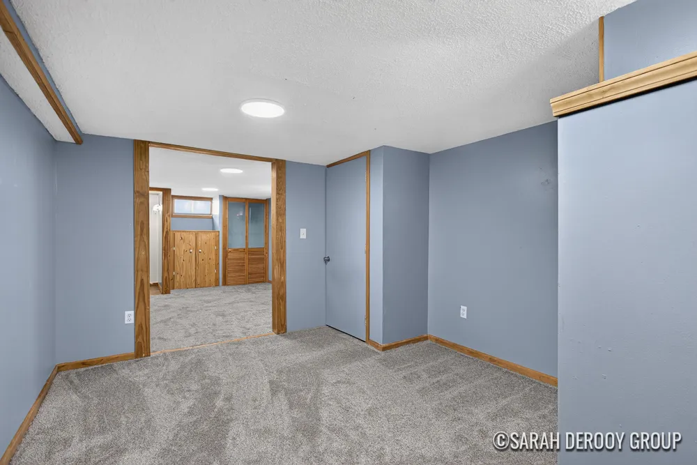 334 Leroy Street SW Wyoming City, MI 49548