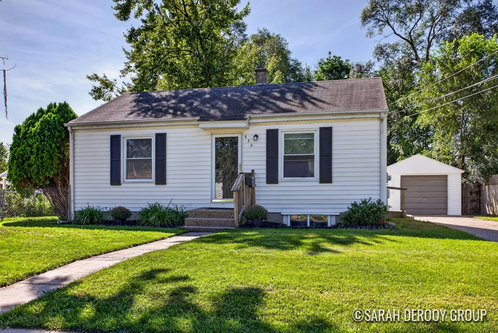 334 Leroy Street SW Wyoming City, MI 49548