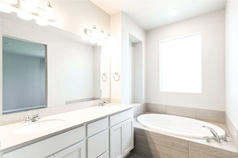 14883 E Belleview Drive Aurora, CO 80015
