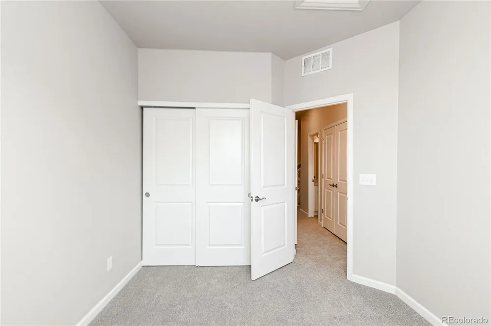 14883 E Belleview Drive Aurora, CO 80015
