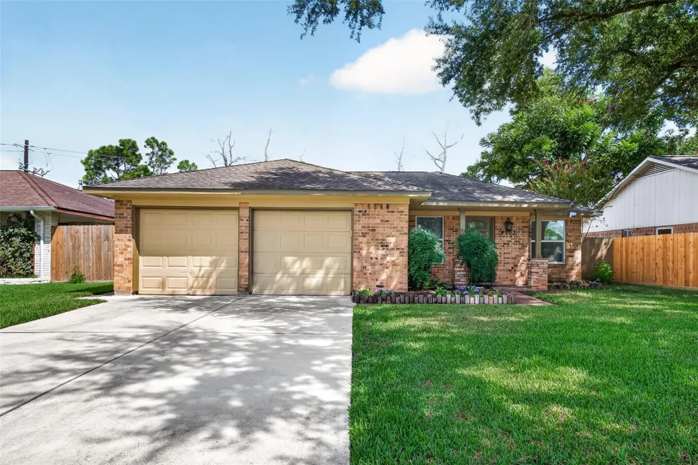 4807 Fairdale Street Pasadena, TX 77505