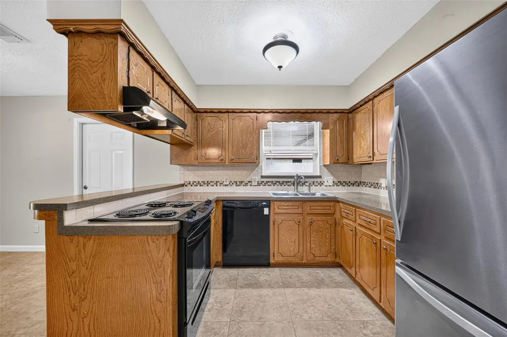 4807 Fairdale Street Pasadena, TX 77505
