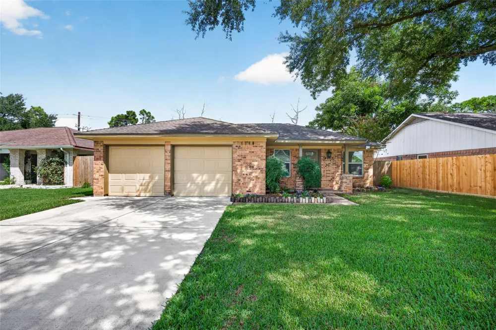 4807 Fairdale Street Pasadena, TX 77505