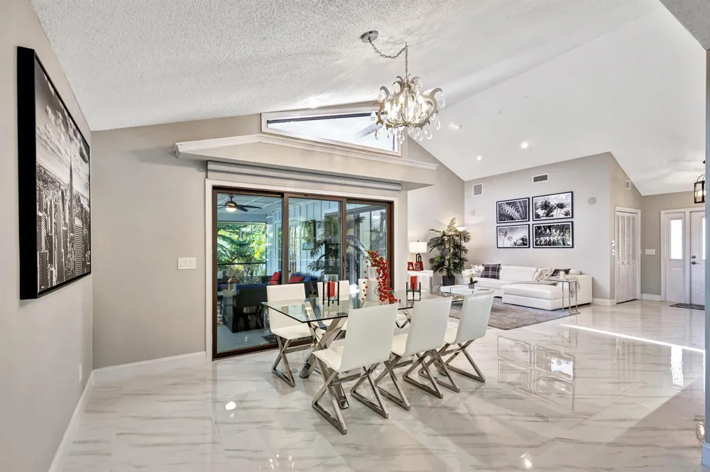 12870 La Rochelle Circle Palm Beach Gardens, FL 33410