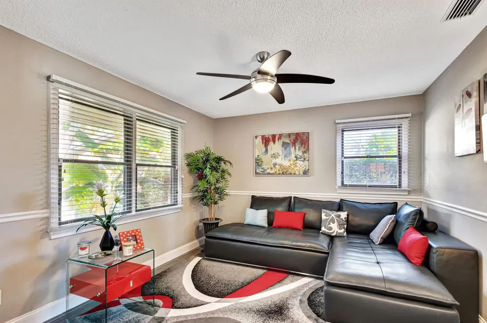 12870 La Rochelle Circle Palm Beach Gardens, FL 33410