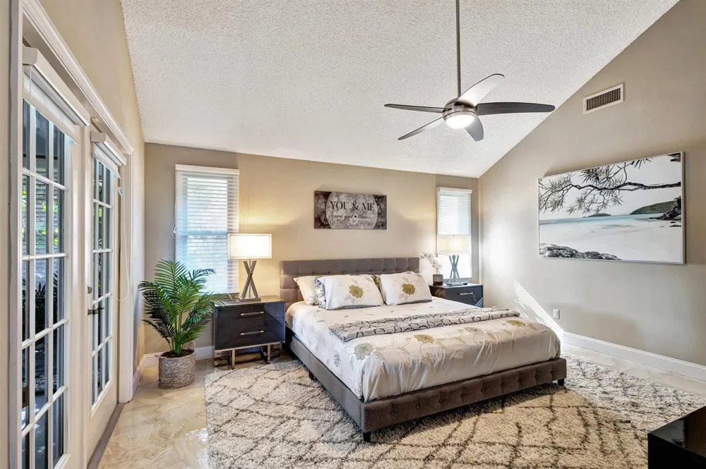 12870 La Rochelle Circle Palm Beach Gardens, FL 33410