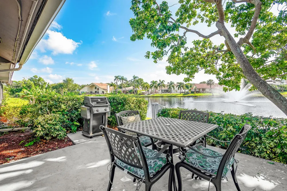 12870 La Rochelle Circle Palm Beach Gardens, FL 33410