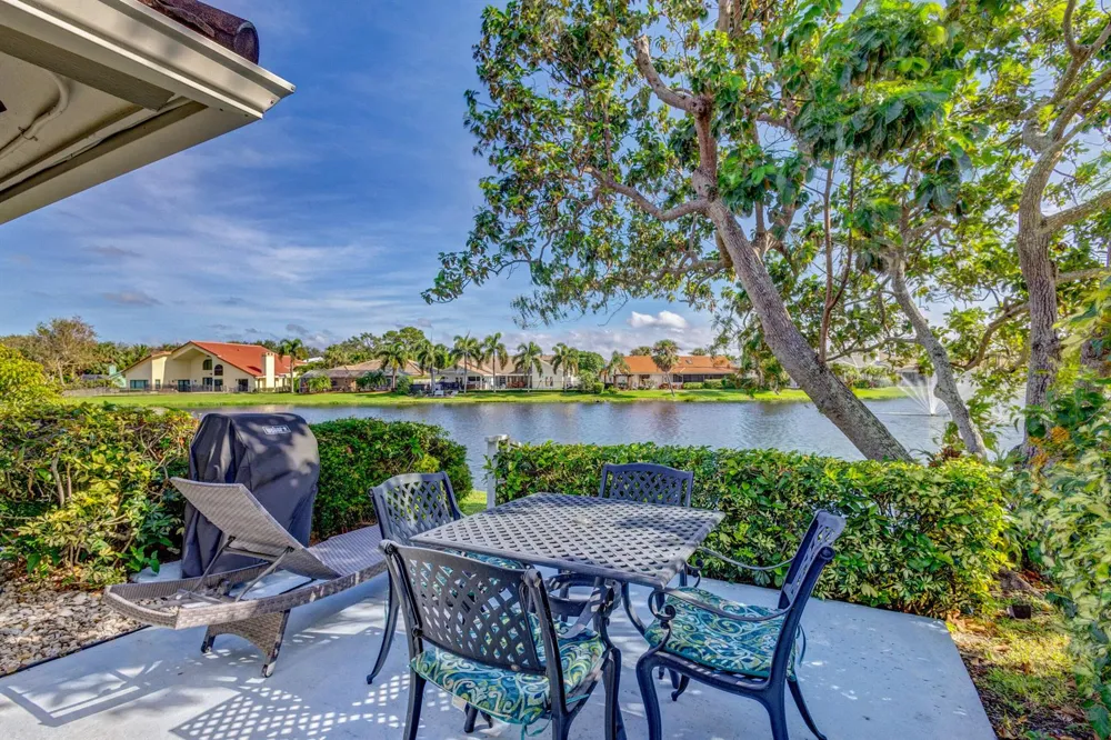 12870 La Rochelle Circle Palm Beach Gardens, FL 33410