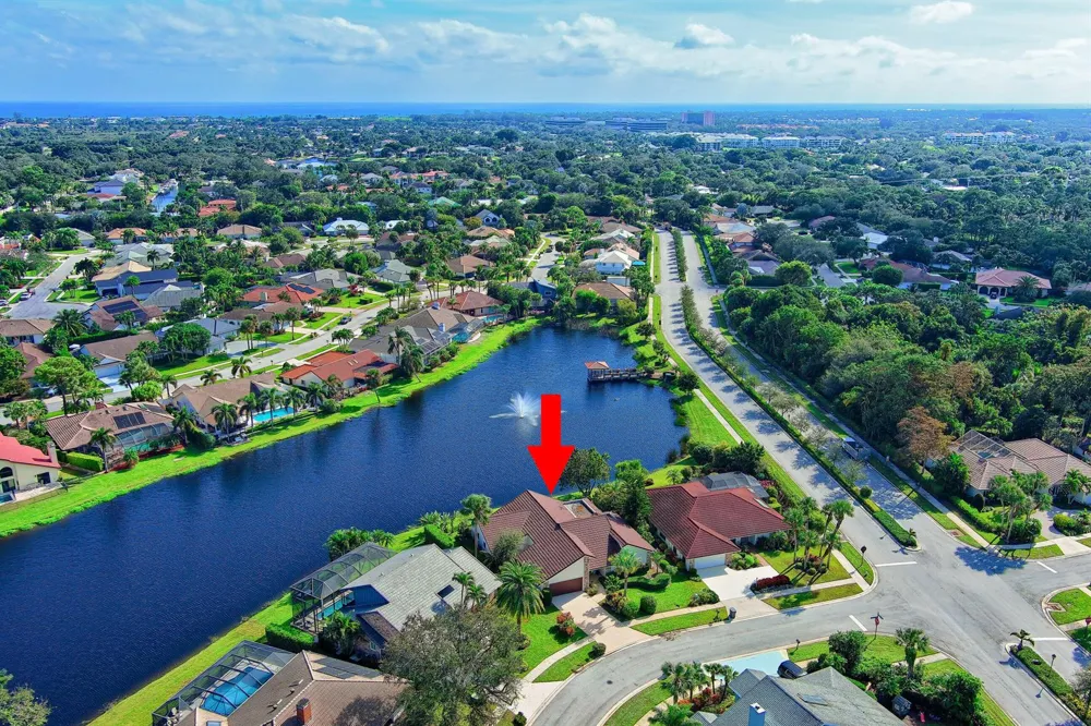 12870 La Rochelle Circle Palm Beach Gardens, FL 33410