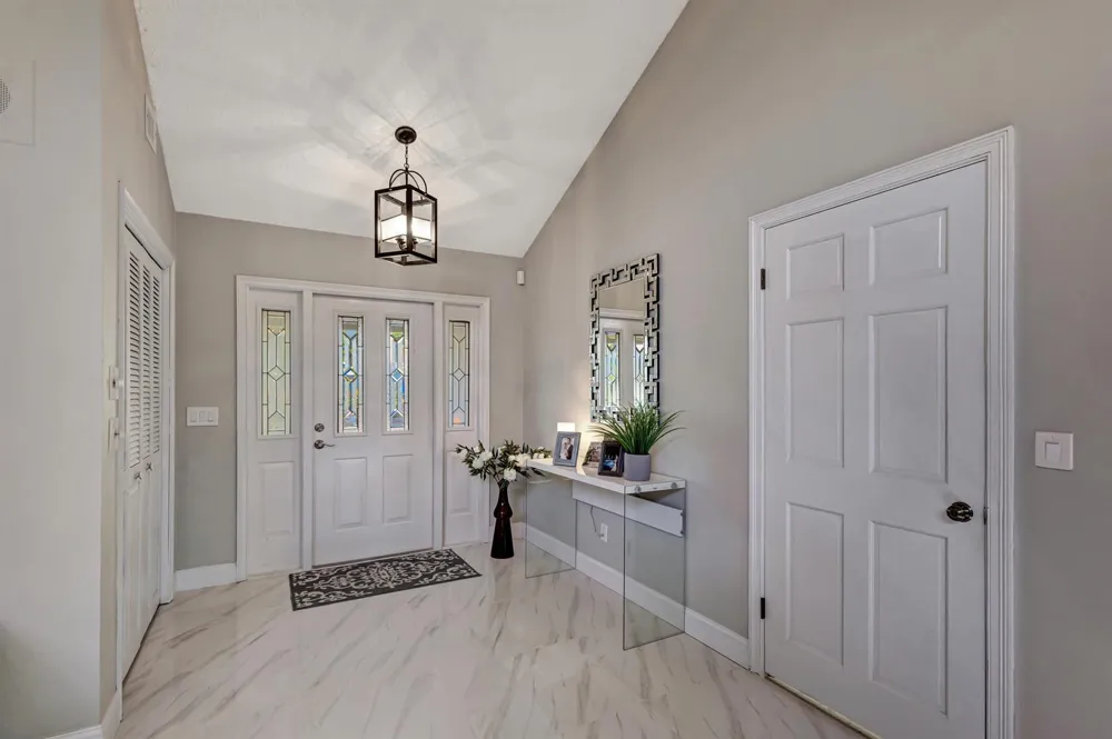 12870 La Rochelle Circle Palm Beach Gardens, FL 33410