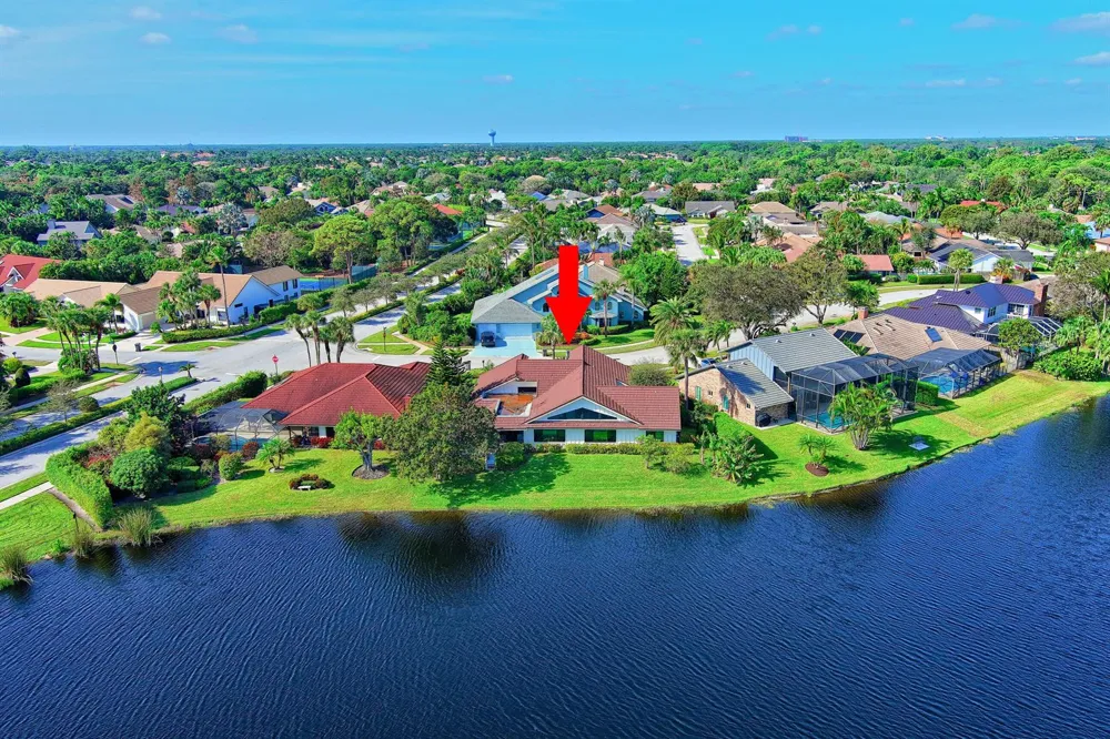 12870 La Rochelle Circle Palm Beach Gardens, FL 33410