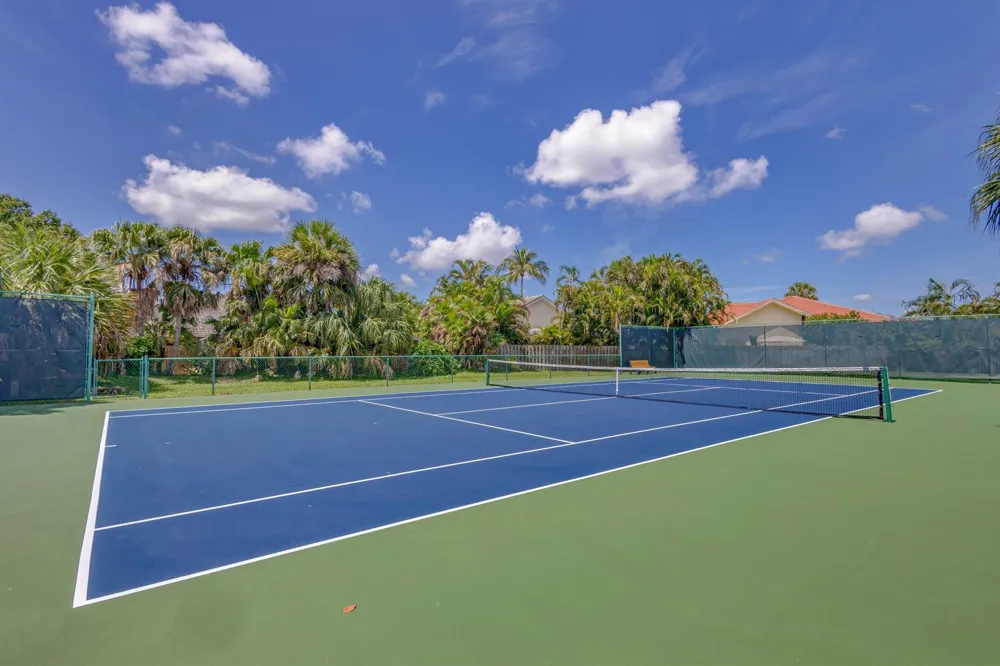 12870 La Rochelle Circle Palm Beach Gardens, FL 33410