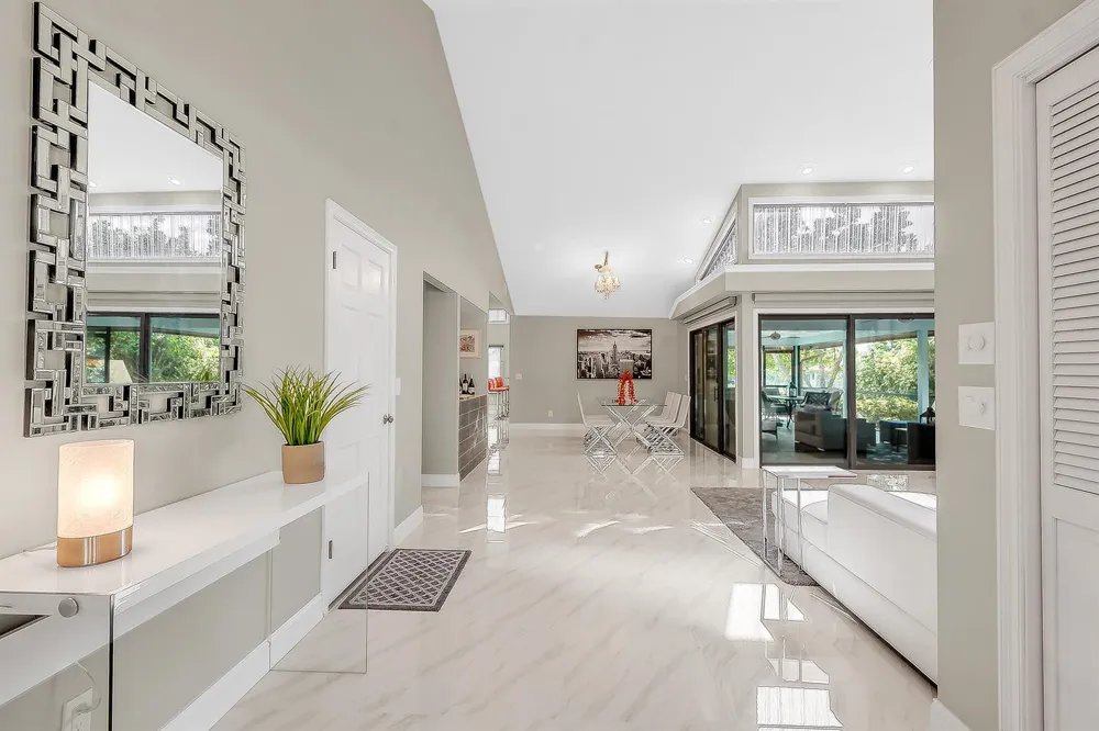 12870 La Rochelle Circle Palm Beach Gardens, FL 33410