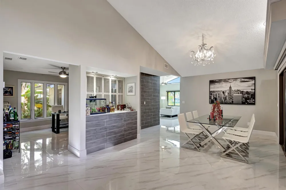 12870 La Rochelle Circle Palm Beach Gardens, FL 33410