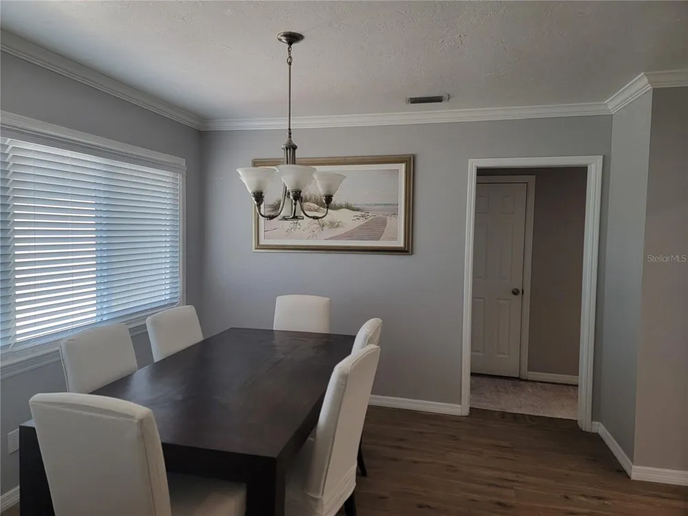 516 1ST AVENUE E Bradenton, FL 34208