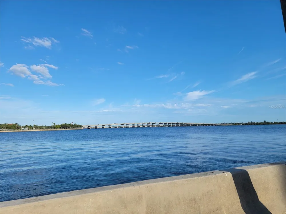 516 1ST AVENUE E Bradenton, FL 34208