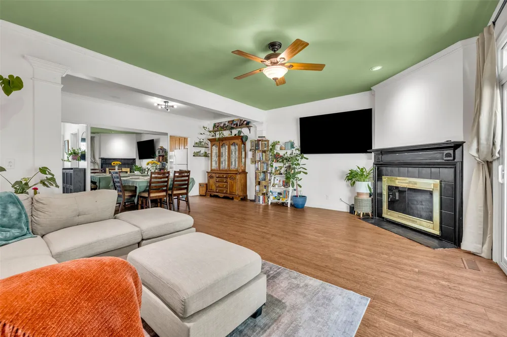 4634 S Gary Place Tulsa, OK 74105