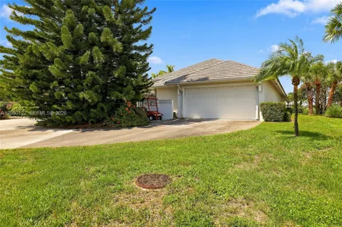 173 Orange Tree Dr