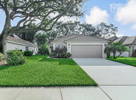165 SHERWOOD FOREST DRIVE