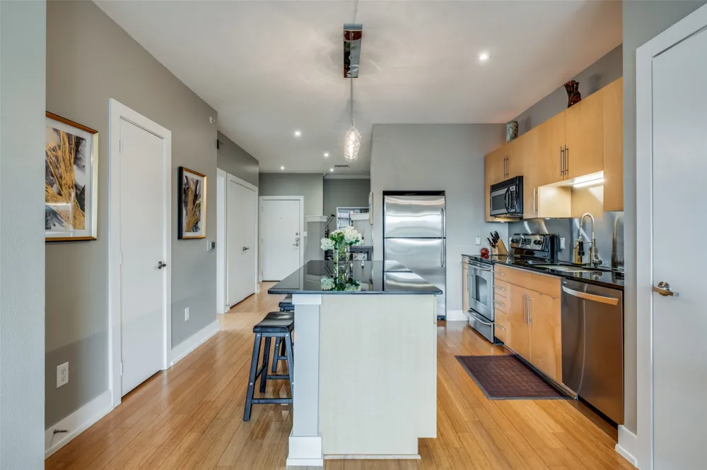4333 Gilbert Avenue #321 Dallas, TX 75219