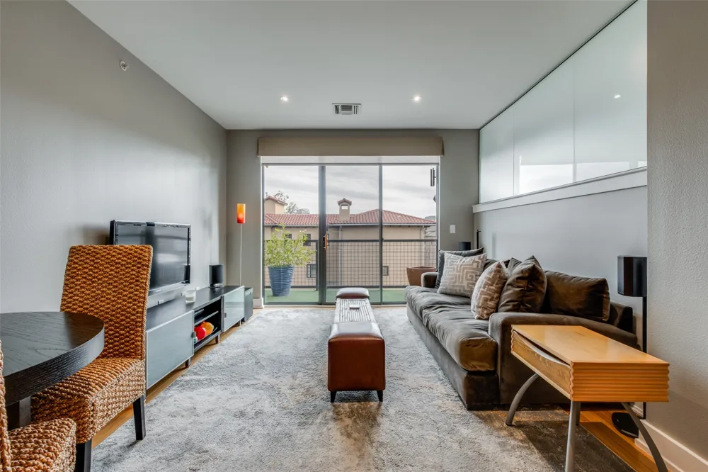 4333 Gilbert Avenue #321 Dallas, TX 75219