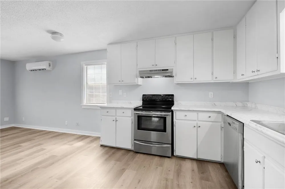 1310 Lida Street Dalton, GA 30720