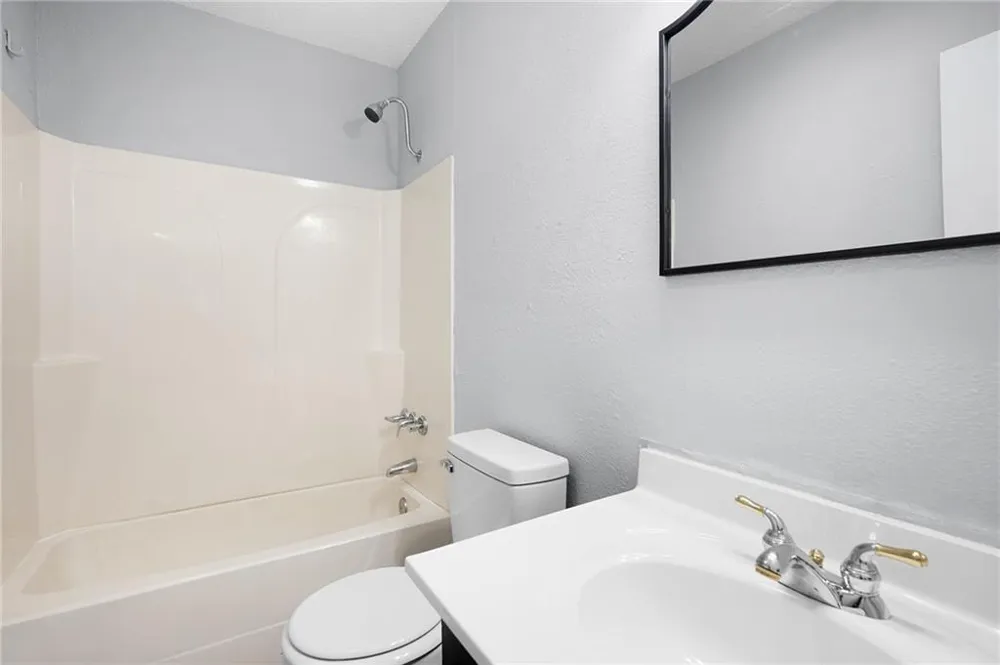 1310 Lida Street Dalton, GA 30720